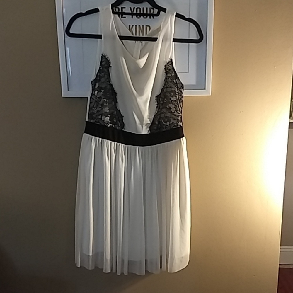 Women's dress
